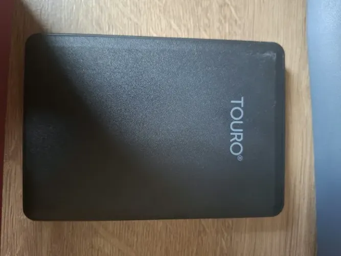 HD Externo Portátil Hitachi Touro Mobile MX3 de 750GB