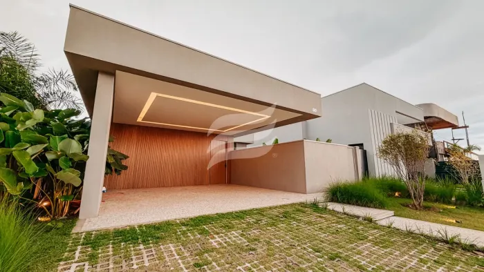 Condomínio Alphaville 2 - Casa com 3 suítes à venda no Condomínio Alphaville em Araçatuba