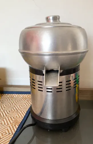 Extrator de Suco Industrial em Inox para Lanchonete, Restaurante, Comercial e Doméstico