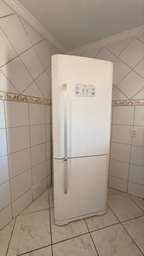 Geladeira Branca Frost Free Electrolux 