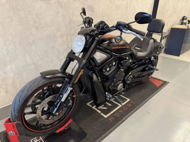 Harley-Davidson Night Rod Special