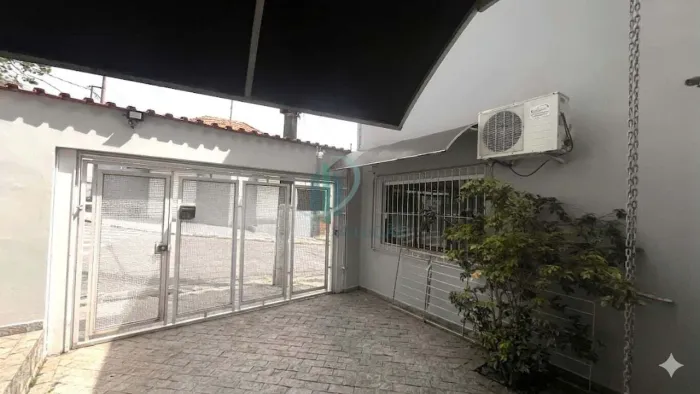 LOCAÇÃO | Sala Comercial c/ 12 m² no Centro de Ferraz de Vasconcelos