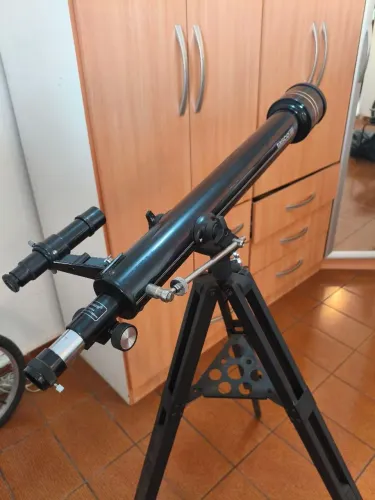 Telescópio astronômico Tosco 