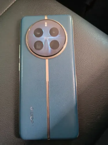 Celular realme 12 pro plus 5g 512giga 12 ram