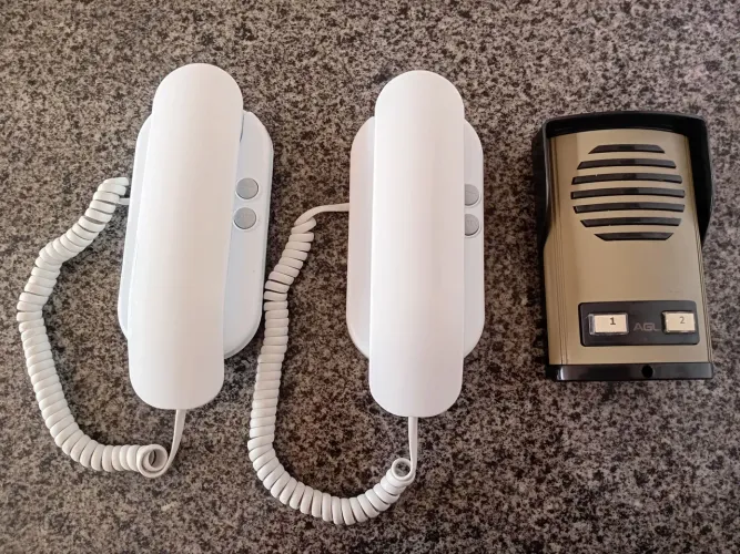Interfone AGL.