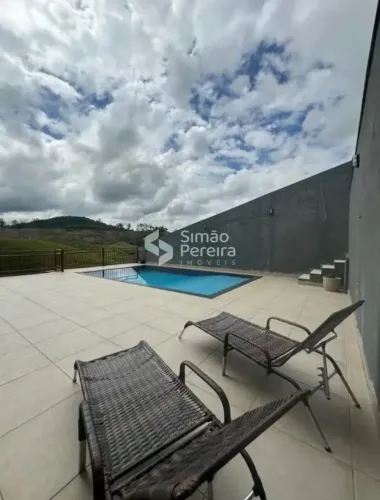 Maravilhosa casa duplex à Venda, Centro, Belmiro Braga, MG