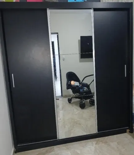 Guarda roupa
