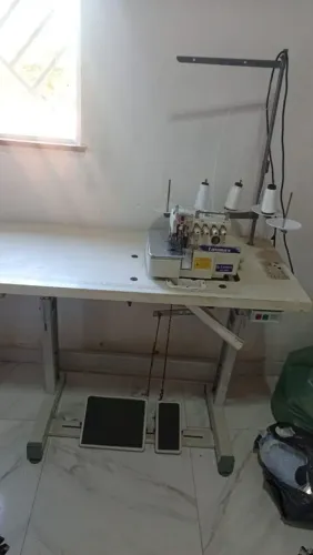 Vendo ponto cadeia semi nova 1.400