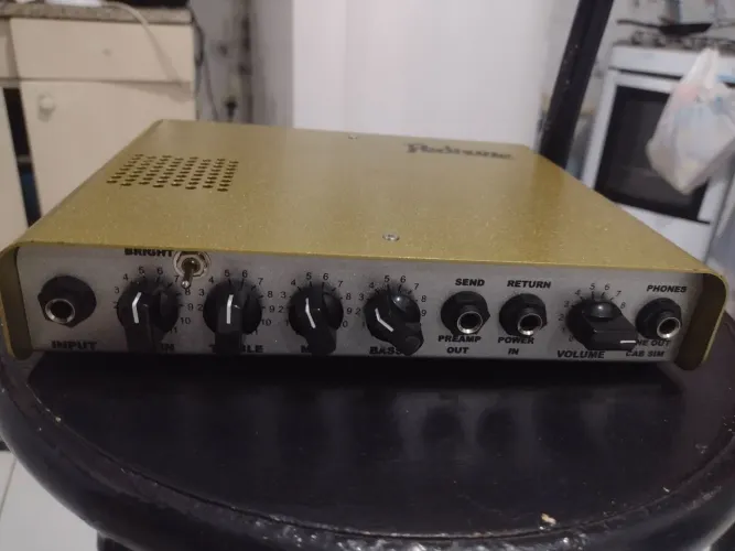 Amplificador Slim PEDEONE, para guitarra ou Baixo 80 Watts de pura tecnologia e qualidade 