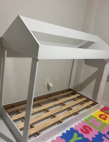CAMA MONTESSORIANA INFANTIL