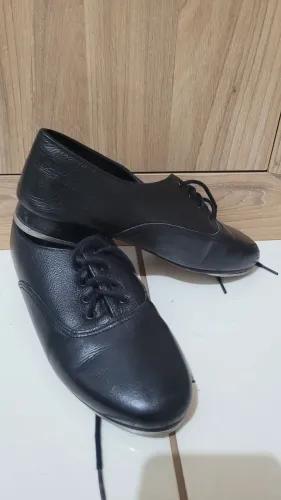 Sapato sapateado tamanho 36 só dança