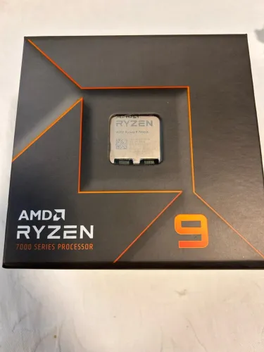 AMD Ryzen 9 7950X Novo + Cooler Processador AMD Ryzen 9 7950X - AM5 - Novo