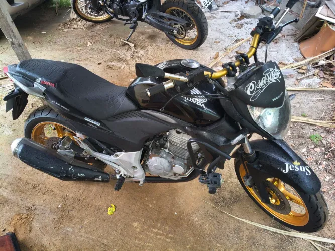 Honda CB300R