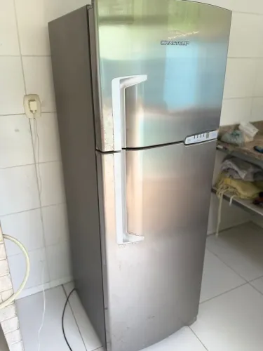 Geladeira Frostfree Inox 352 Litros