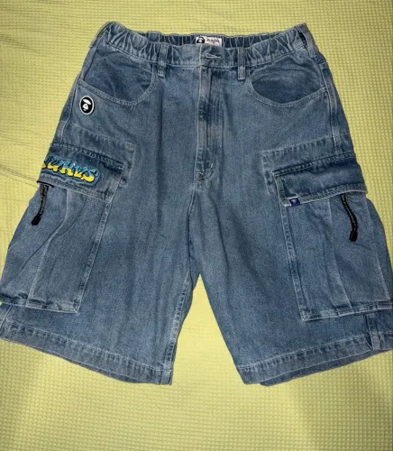 BERMUDA AAPE JEANS 44 (estilo Jorts) IMPORTADA