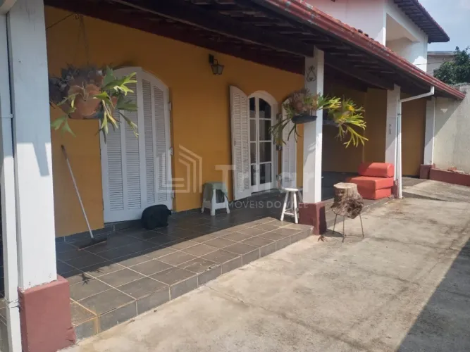 Casa terreá no Bosque dos Eucaliptos para venda - SJC