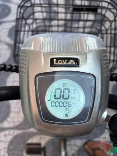 Bicicleta Elétrica Lev seminova 