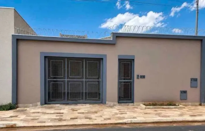 ~CASA A VENDA NO SANTA RITA