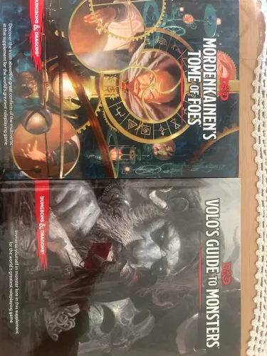 D&D - Mordenkainen?s Tome of Foes + Volo?s Guide to Monsters - Impecáveis