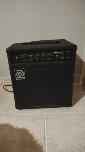 Cubo ampeg ba108