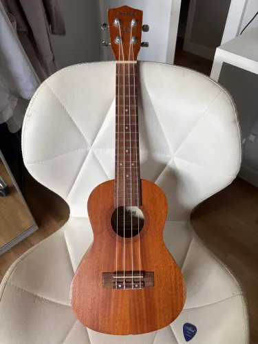 Ukulele Shelby SU-23M Concert 23