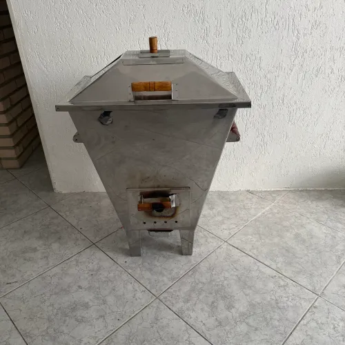 Churrasqueira a Bafo em Inox 