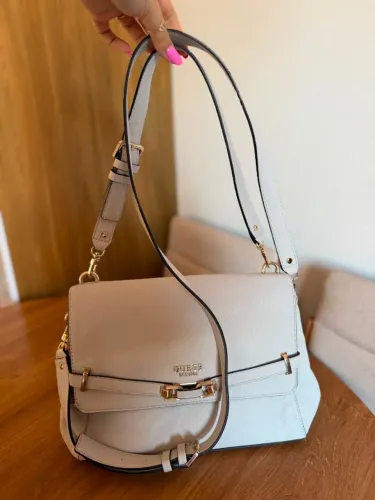 Bolsa guess original pouco usada