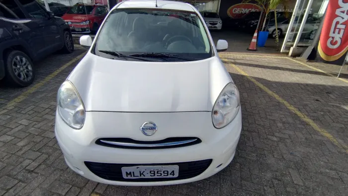 Nissan March S 1.0 16V Flex Fuel 5P 2014