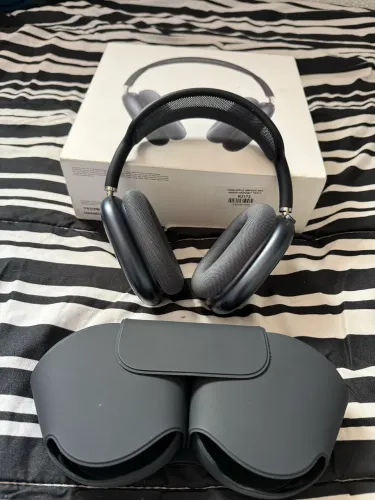 AirPods Max USB C Midnight novo
