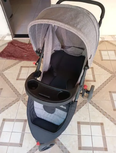Carrinho para bebê 397,00