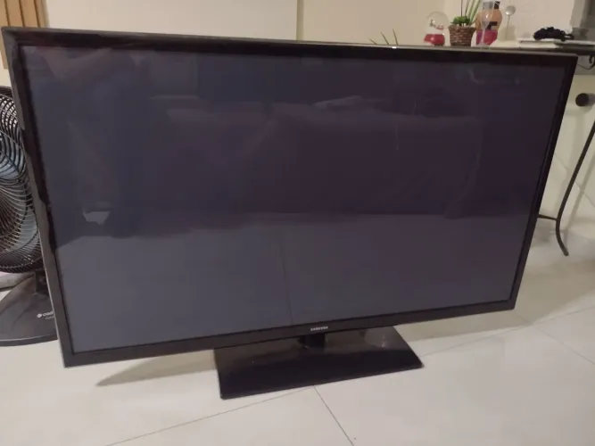Televisão Samsung 51 polegadas