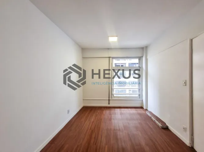 Apartamento à venda, Pitangueiras, Guarujá, SP