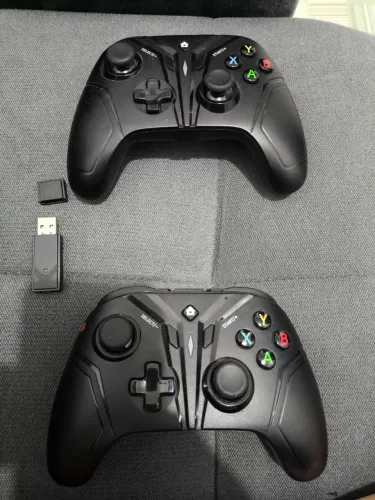 Controles Sem Fio Wireless P/ Pc, Android, los, Ps3, N-switch Preto
