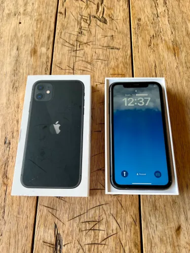 iPhone 11 64GB - NF + Caixa Original