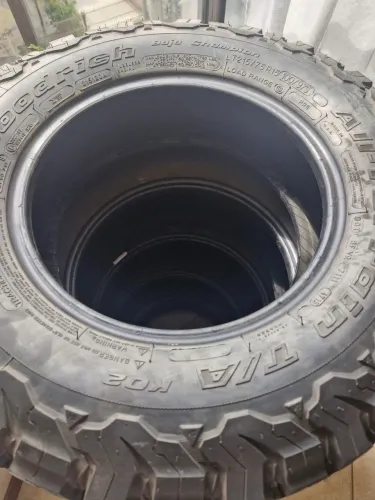 5 Pneus BFGOODRICH