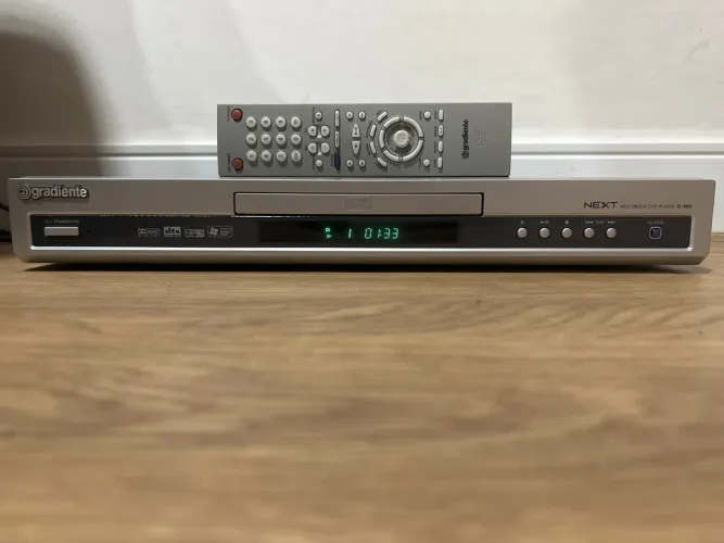 CD/DVD Player Gradiente C/Controle Remoto