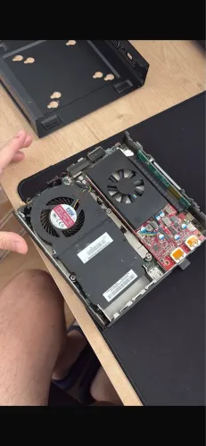 Mini PC gamer (1L) RX6500 I7 8700t 16gb ram