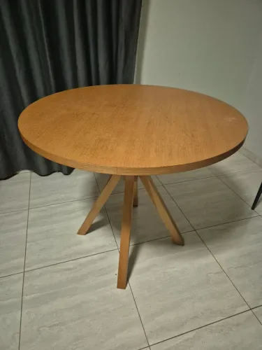 Mesa madeira redonda