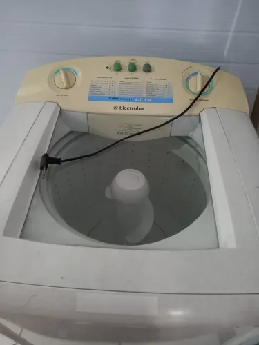 Vendo Maq Electrolux LT 12 