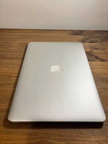 Apple Macbook Pro I7 16gb 512gb (mid 2015)