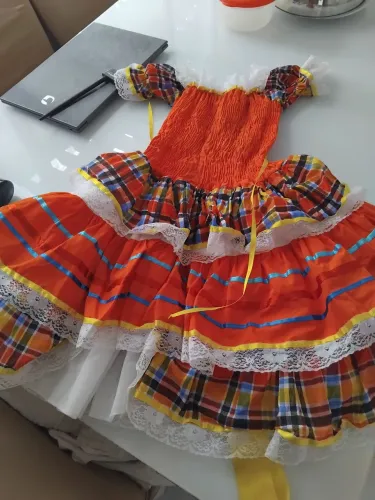 Vestido junino - 50 reais 