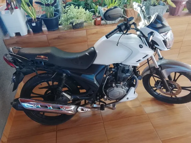 Vendo dafra 150 2013