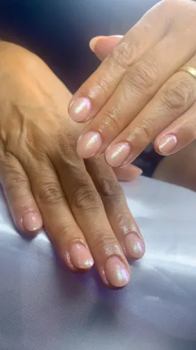 Unha de gel 
