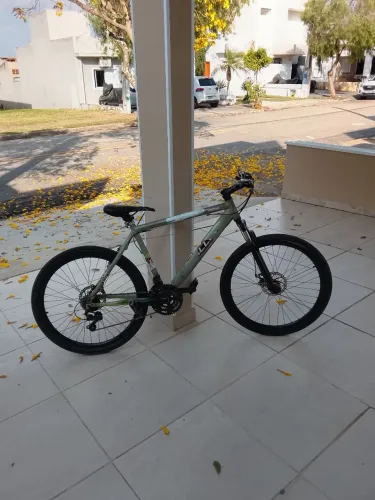 Bicicleta Galo Aro 26 21 Marchas Suspensão Freio a Disco