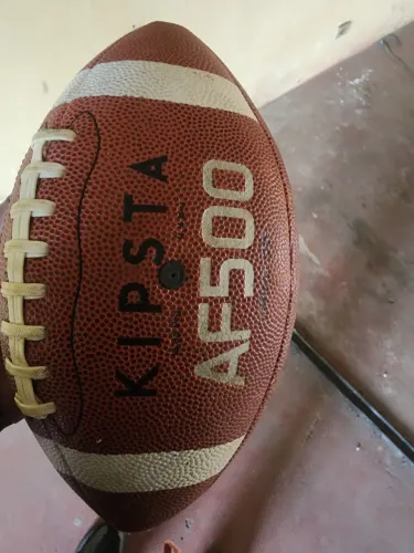Bola de Futebol Americano Kipsta AF500 Original