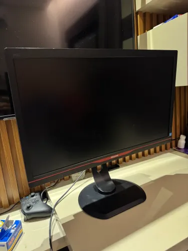 Monitor Phillips 144hz 24 polegadas