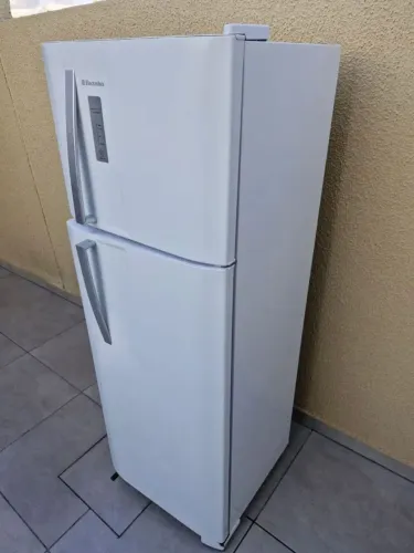 Eletrolux frost free Duplex 400litros