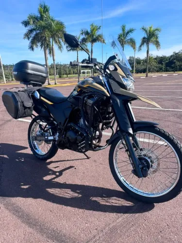 YAMAHA XTZ 250 LANDER ABS 2023 COMPLETA PARA VIAGEM