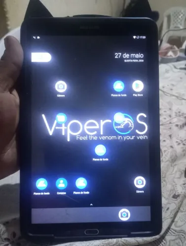 Tablet tab E