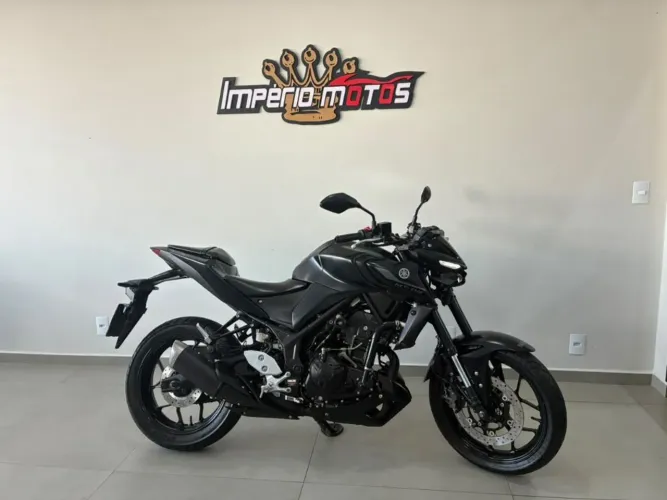 MT-03 321/ABS (moto muito nova)